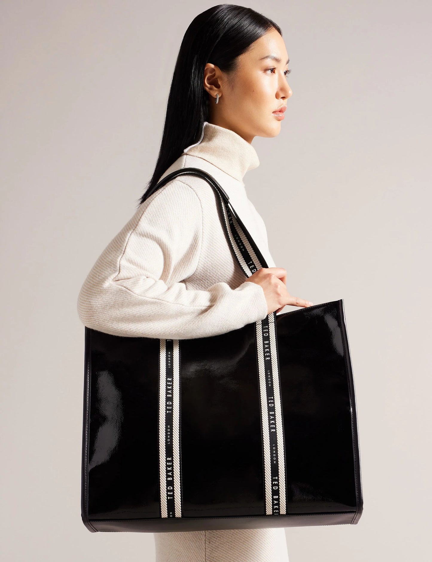 CELINIE | BLACK