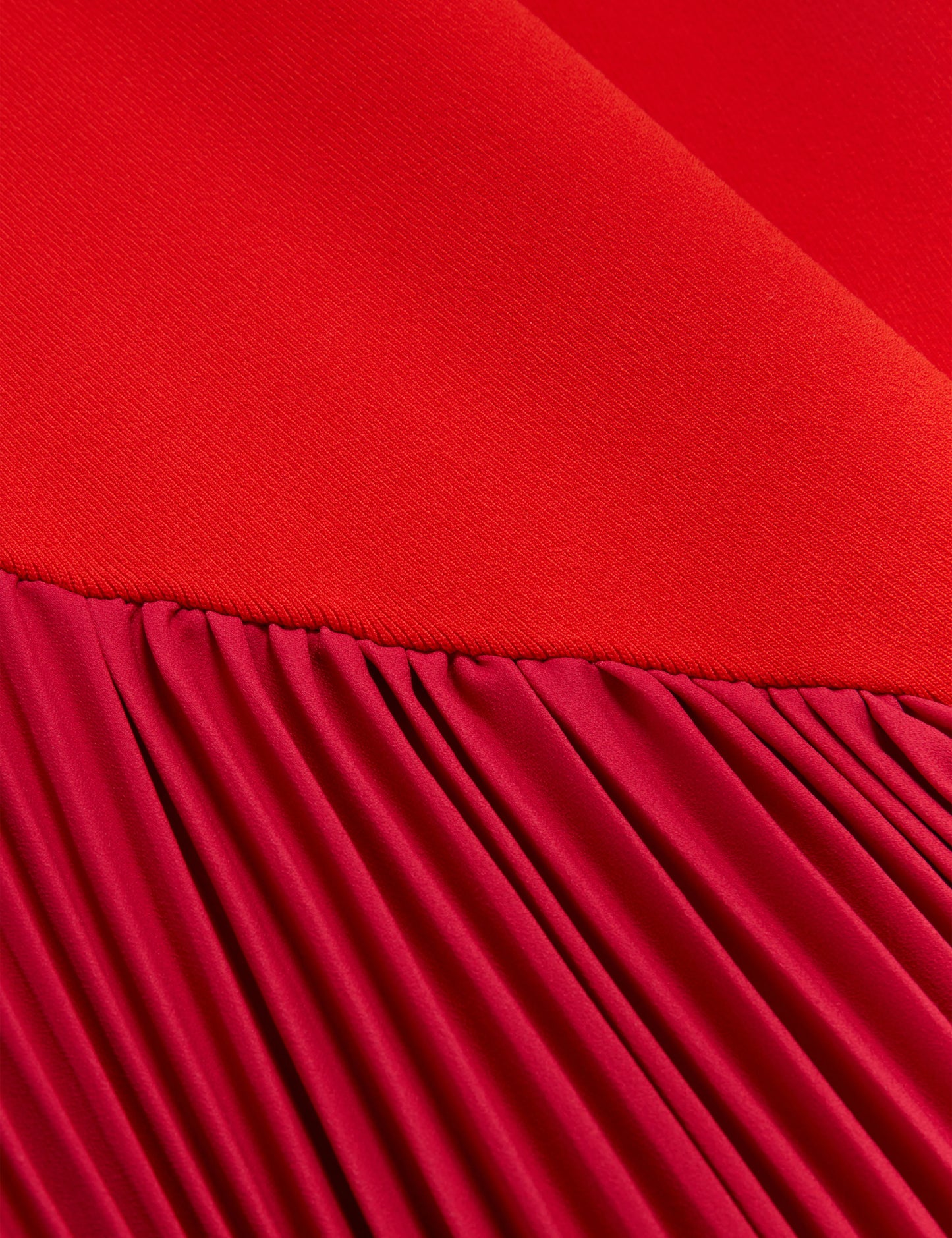 ZEERA | RED