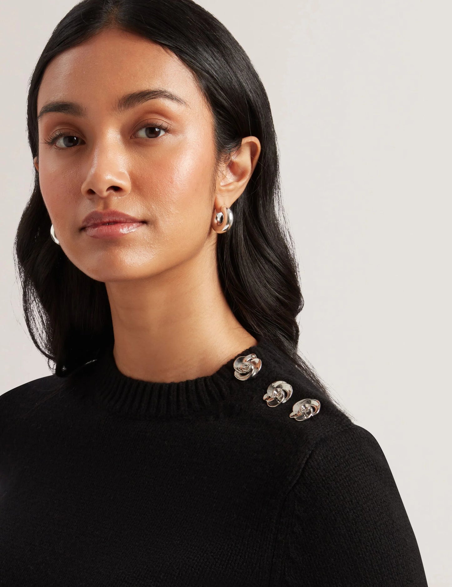 JANHA | BLACK