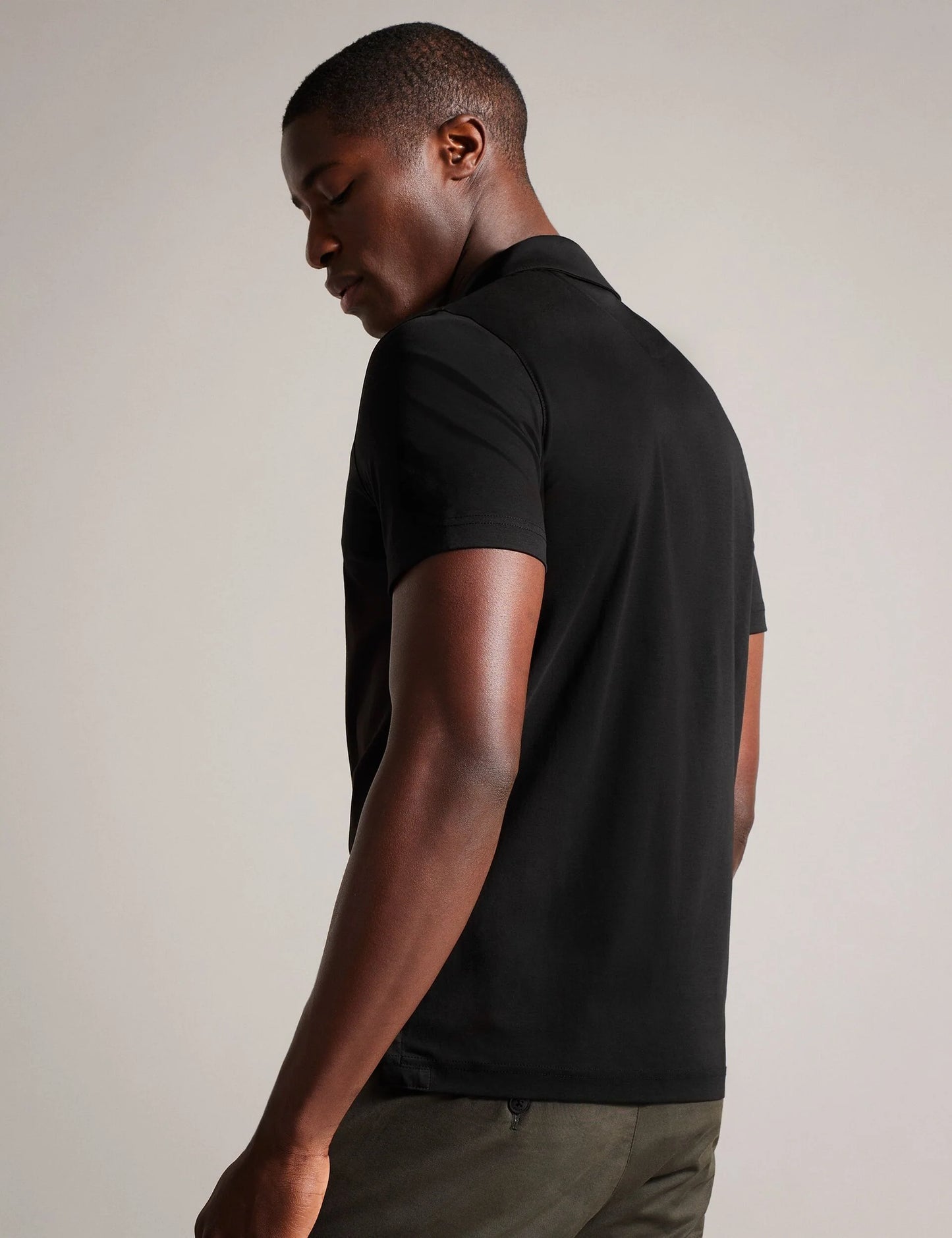 ZEITER | BLACK